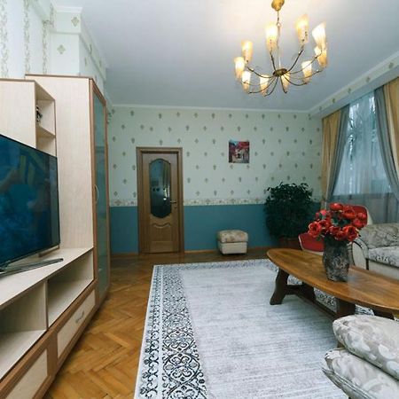 Three-Room Apartments At The Polytechnic Institute Kyjev Exteriér fotografie