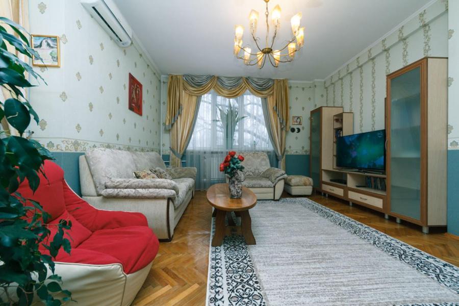 Three-Room Apartments At The Polytechnic Institute Kyjev Exteriér fotografie